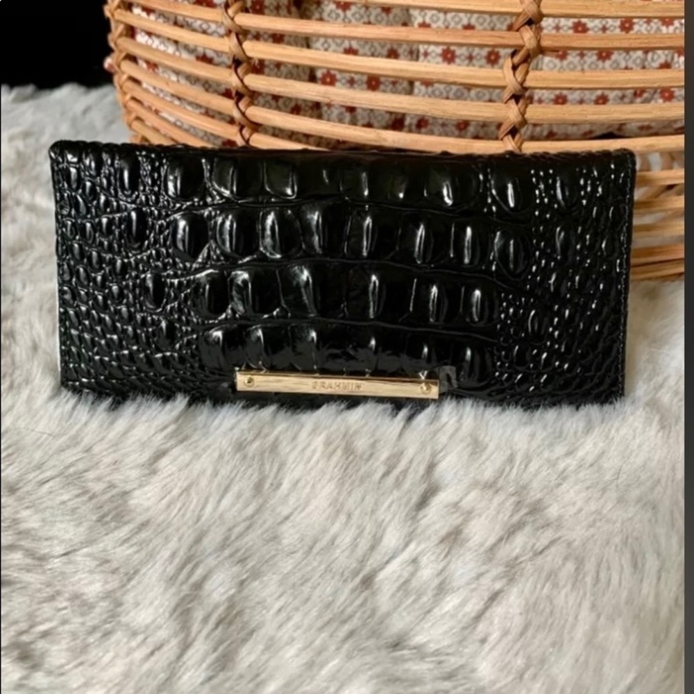 ❌SOLD❌ NWT Brahmin Wallet